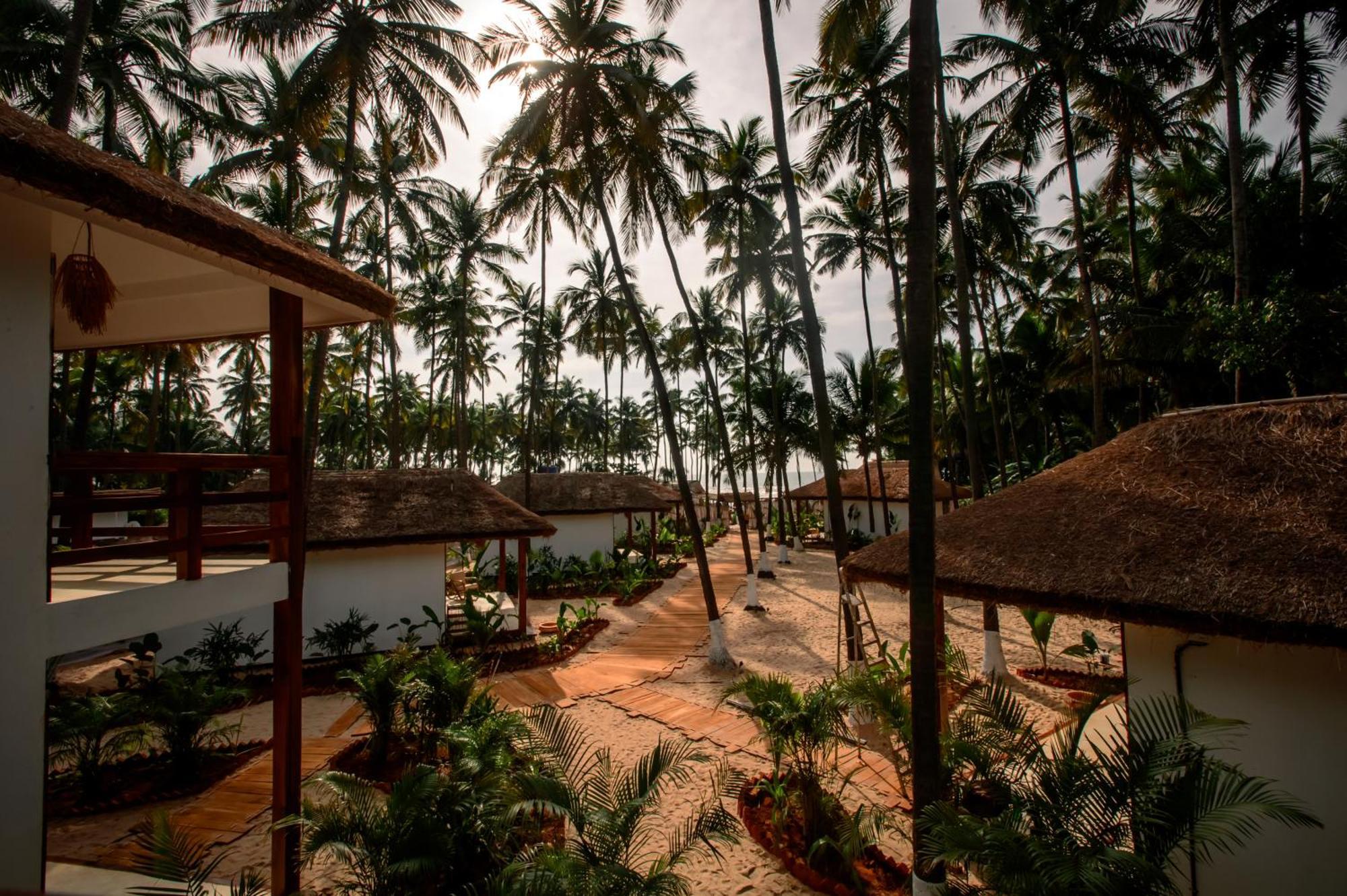 Thalassa Beach Boutique Resort Old Goa Exterior photo